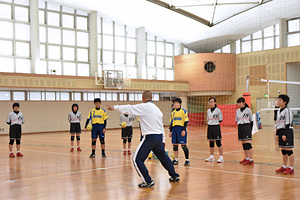 上原先生が考えたフォーメーションが武庫川ハンドボール部を支える。部員はフォーメーションを徹底的に記憶して試合で戦う。