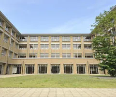 晃華学園中学校高等学校 校舎