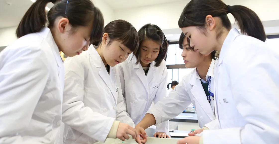 國學院大學久我山中学高等学校 授業の様子