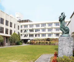 アサンプション国際中学校高等学校 校舎