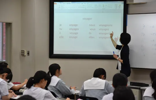 武庫川女子大学附属中学校・高等学校の教育の写真