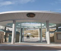 奈良学園登美ヶ丘中学校・高等学校 校舎