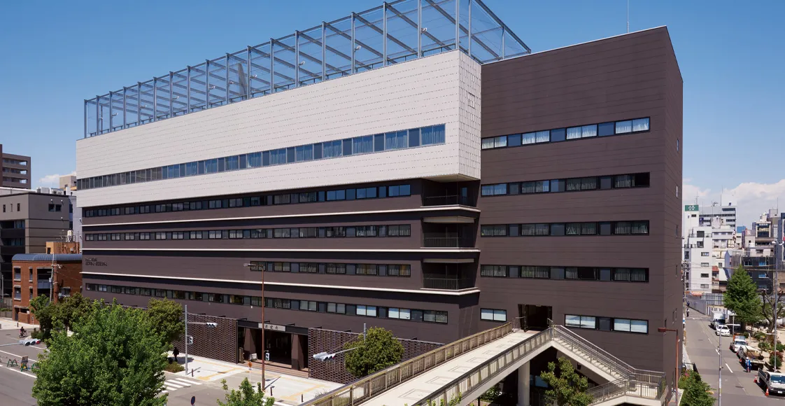 清風中学校・高等学校 校舎