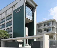 清風南海中学校・高等学校 校舎