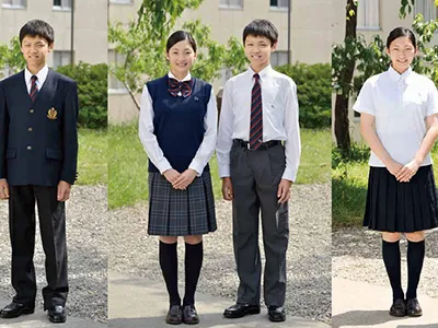 滝川第二高等学校・中学校の制服