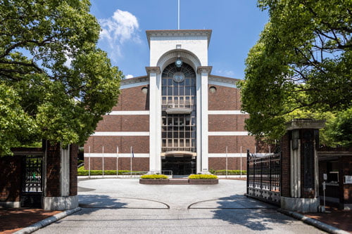 帝塚山学院泉ヶ丘中学校高等学校