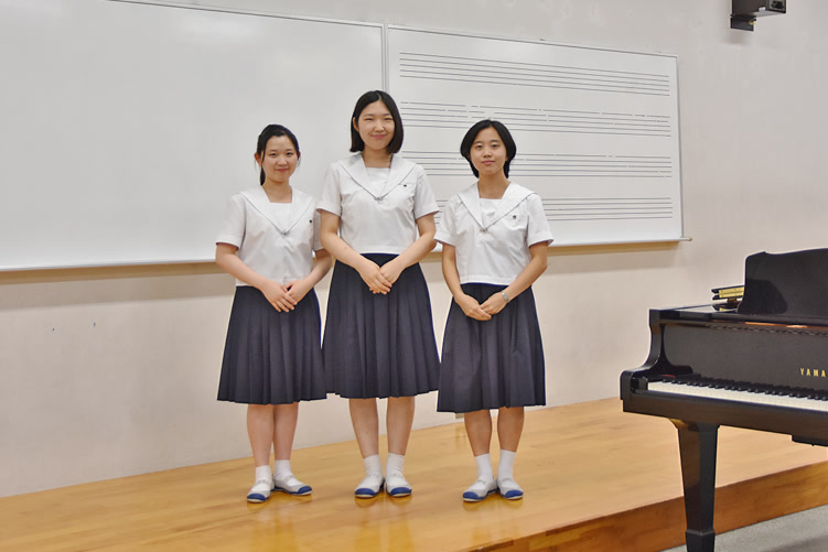 武庫川女子大学附属中学校・高等学校