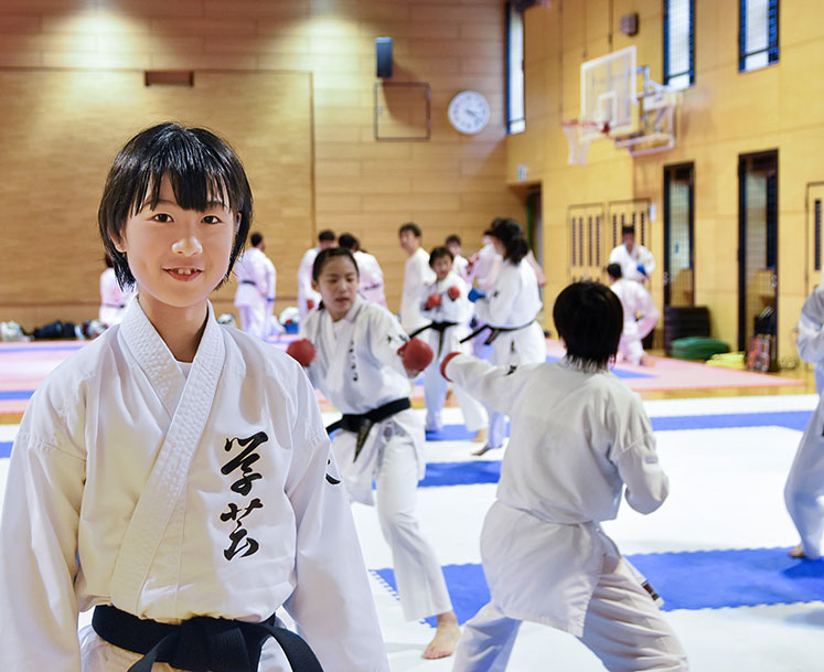 大阪学芸高等学校附属中学校