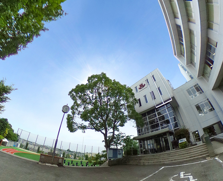 雲雀丘学園中学校